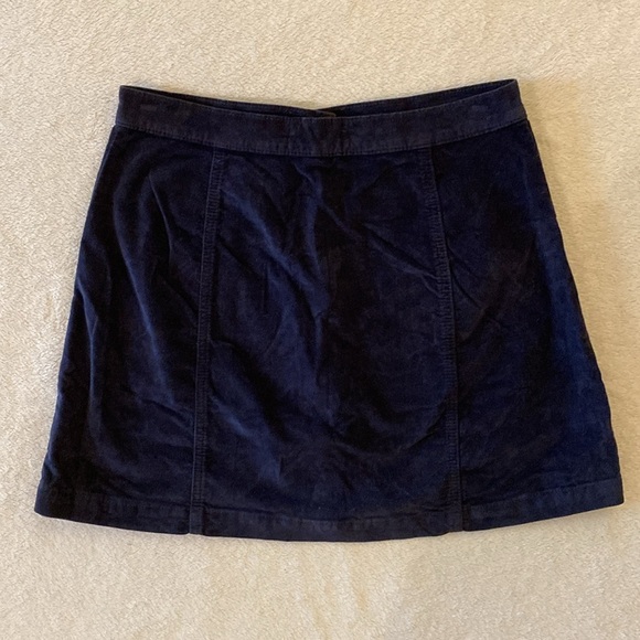Urban Outfitters Mini Skirt Women’s Medium Navy Button Up Pockets Velour - Picture 7 of 13